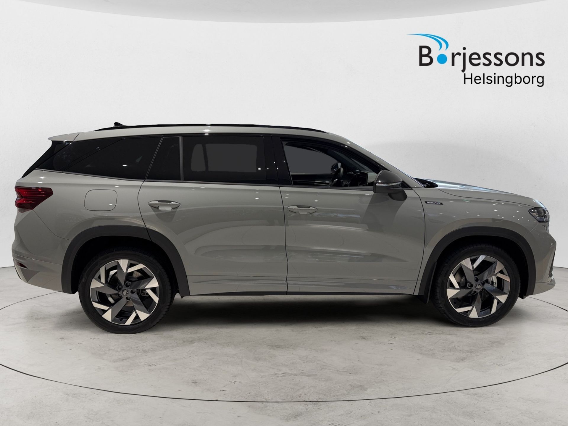 Skoda Kodiaq 1.5 TSI iV PHEV Sportline 2026, bild 2/10