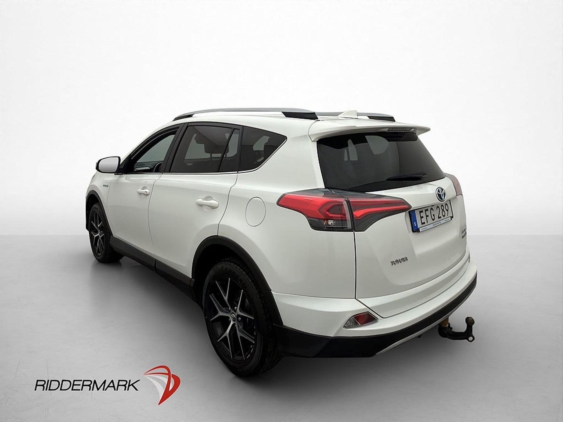 Toyota RAV4 2017, bild 6/37