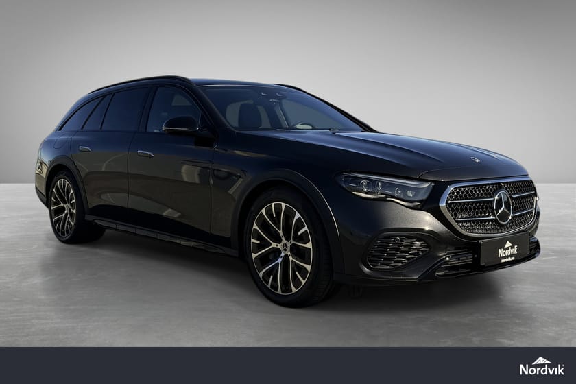 Bilde 2 av Mercedes-Benz E 300 de 4MATIC All-Terrain All-Terrain/Diesel hybrid/Premium
