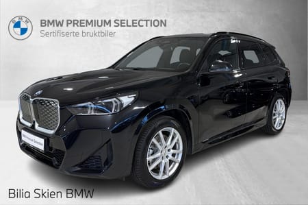 BMW iX1 xDrive30