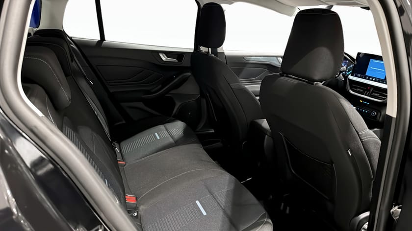 Bild 5 av Ford Focus Active Kombi 1.0 aut Edition 1.0 EcoBoost Hybrid E85