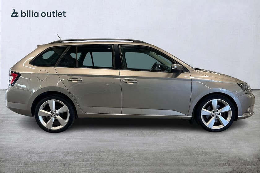 Bild 5 av Škoda Fabia Kombi Skoda 1.2 TSI DSG Style 110hk Drag Carplay P-sensor