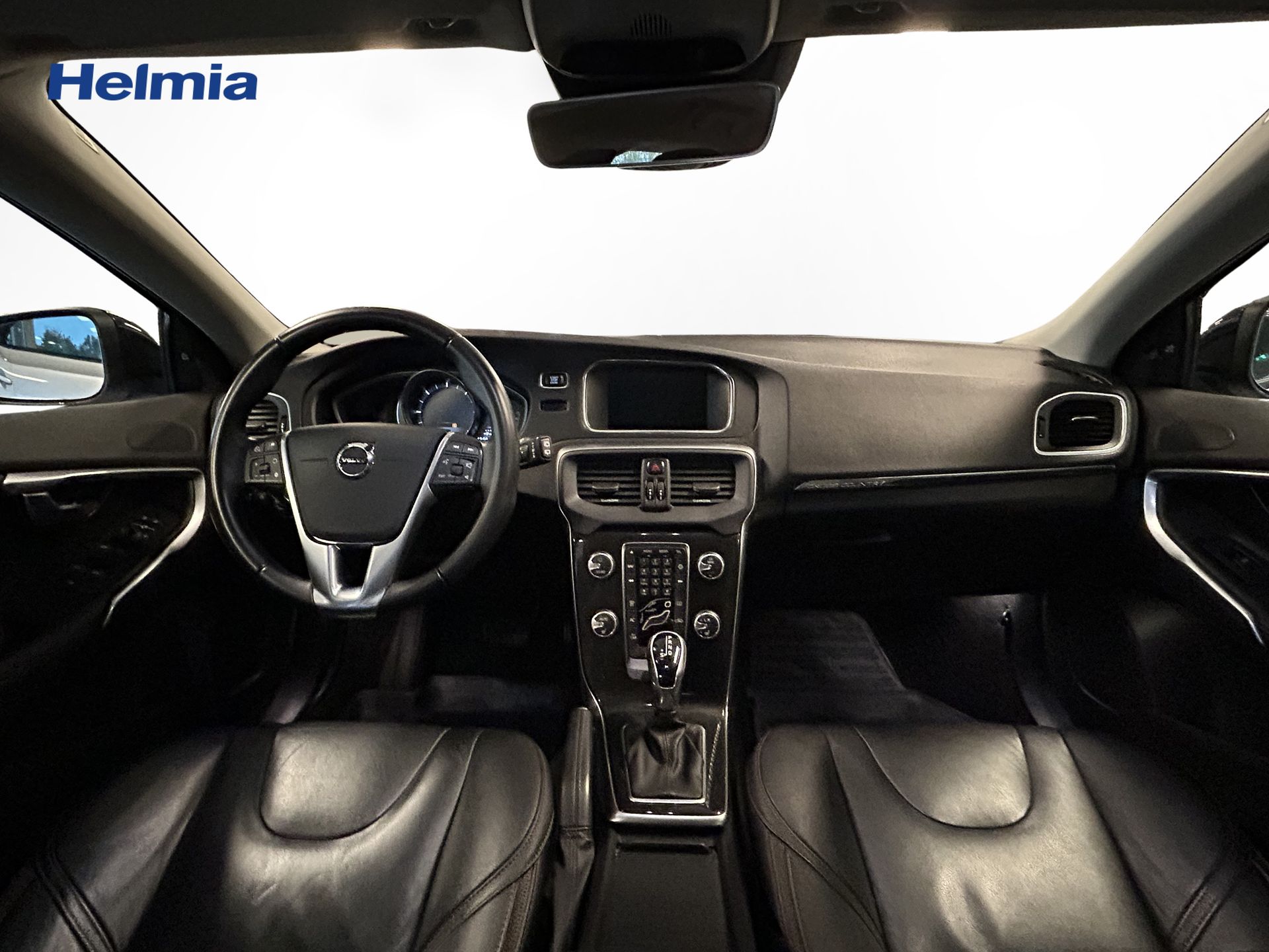 Volvo V40 Cross Country D3 Pro Edition 2019, photo 6/10