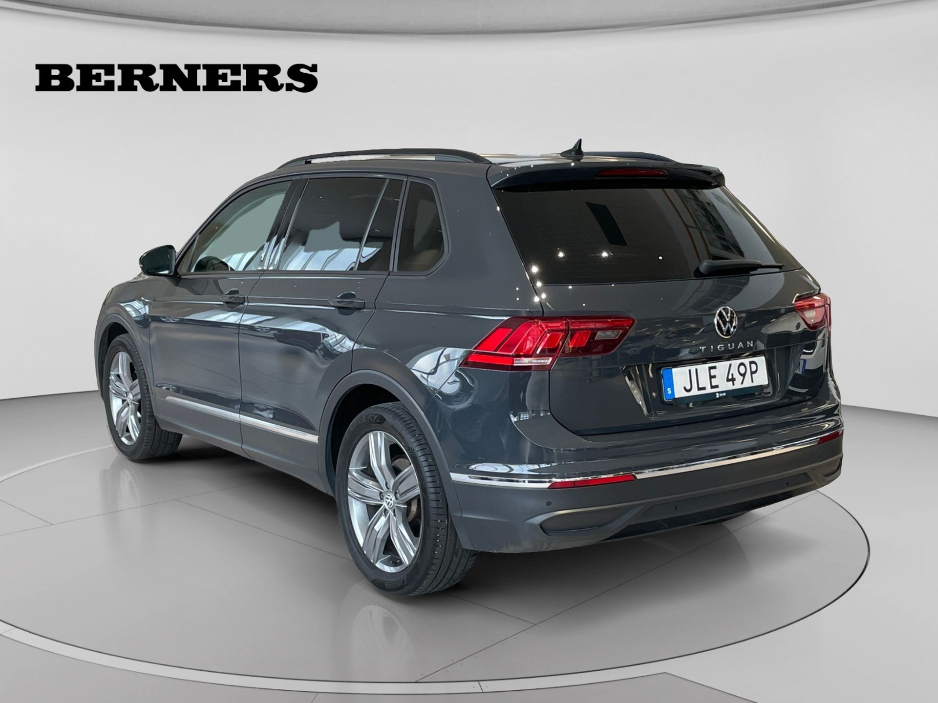 Volkswagen Tiguan 2021, kuva 3/10