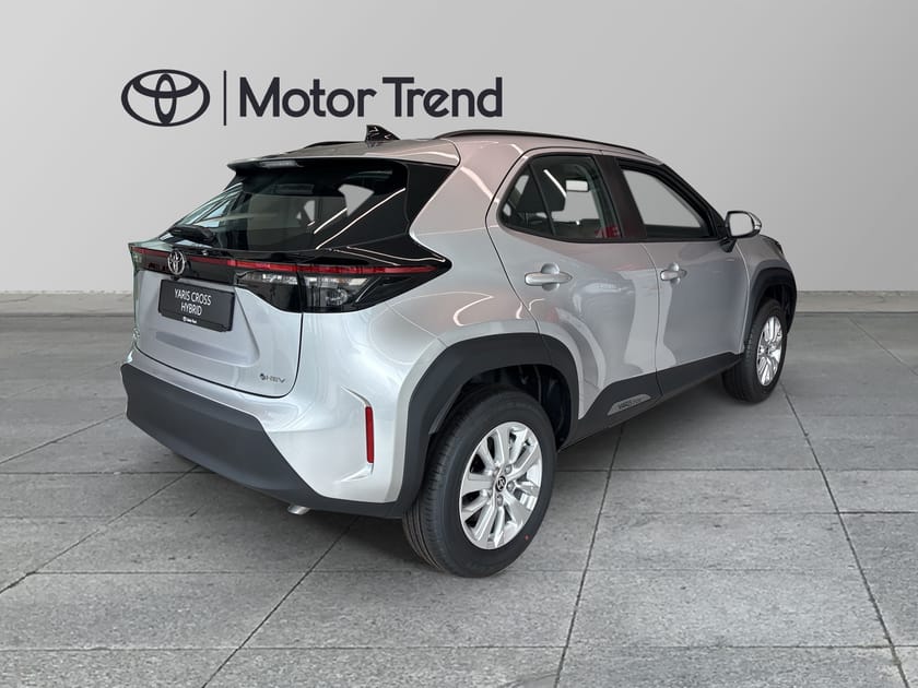 Bild 2 av Toyota Yaris Cross Hybrid 115 1,5 ACTIVE TAKRELING