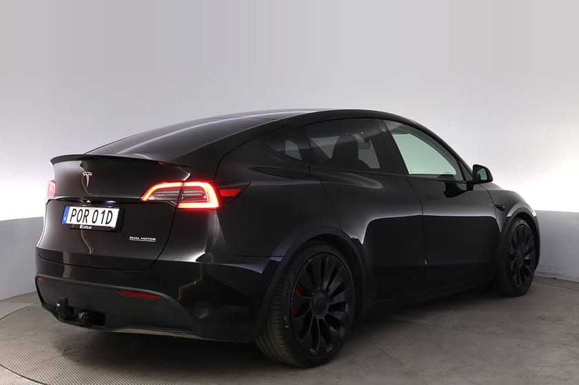 Bild 5 av Tesla Model Y Performance Autopilot Panorama Drag
