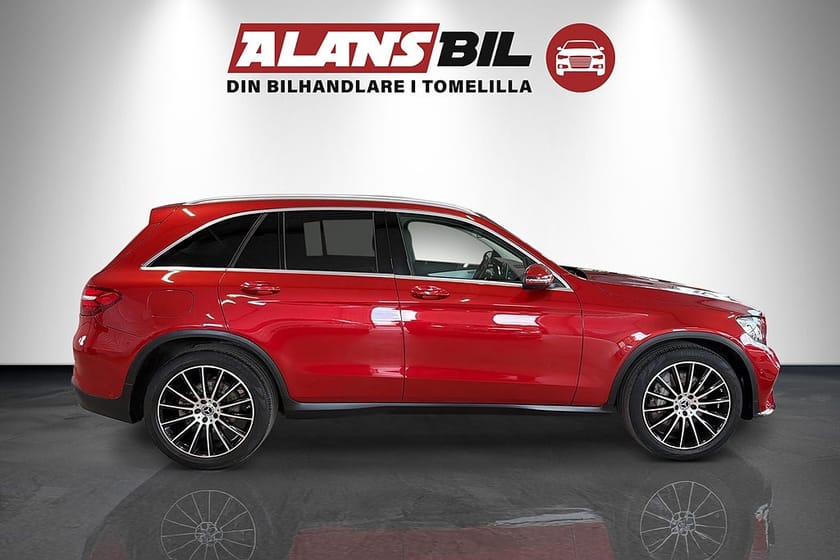 Bild 2 av Mercedes-Benz GLC 220 d 4MATIC 9G-Tronic AMG Line Euro 6