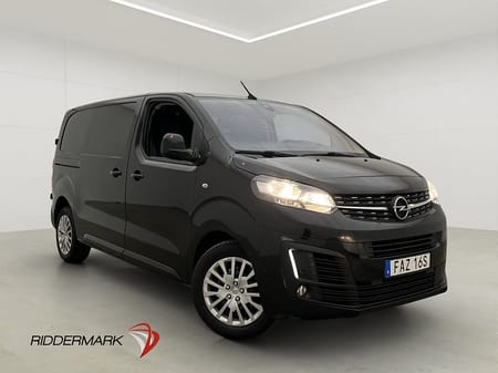 Opel Vivaro Skåpbil IP L2 Ny-Kamrem Värm HUD Drag Kamera CARPLAY Moms