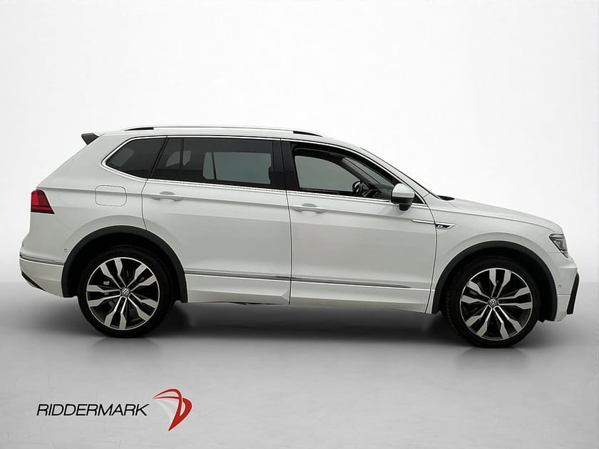 Bild 4 av Volkswagen Tiguan Allspace 7-sätes R-Line 7-Sit Cockpit Drag Värmare