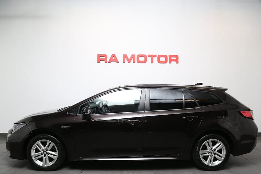 Bild 3 av Suzuki Swace Hybrid 1,8 VVT-i E-CVT 122hk Inclusive Kombi