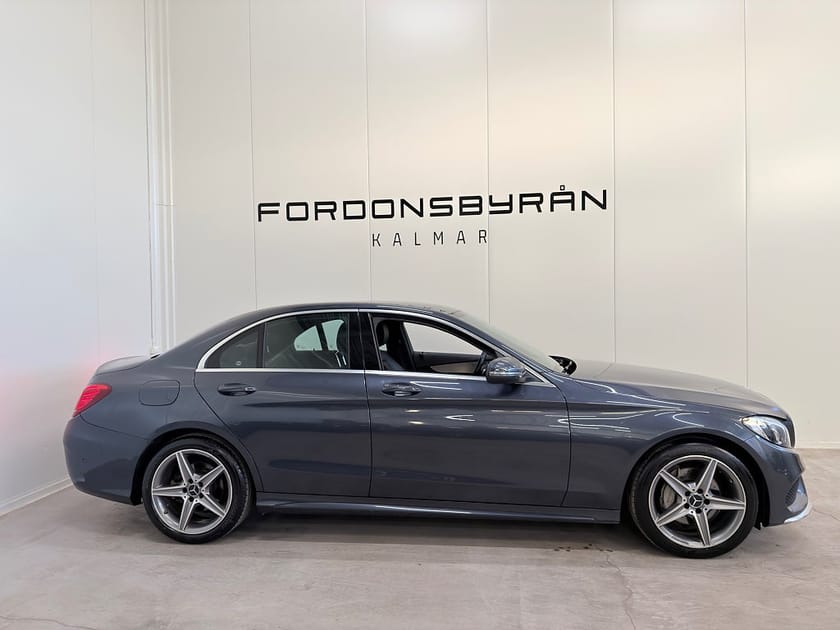 Bild 3 av Mercedes-Benz C 220 d 4MATIC AMG Line Burmester Navi Drag