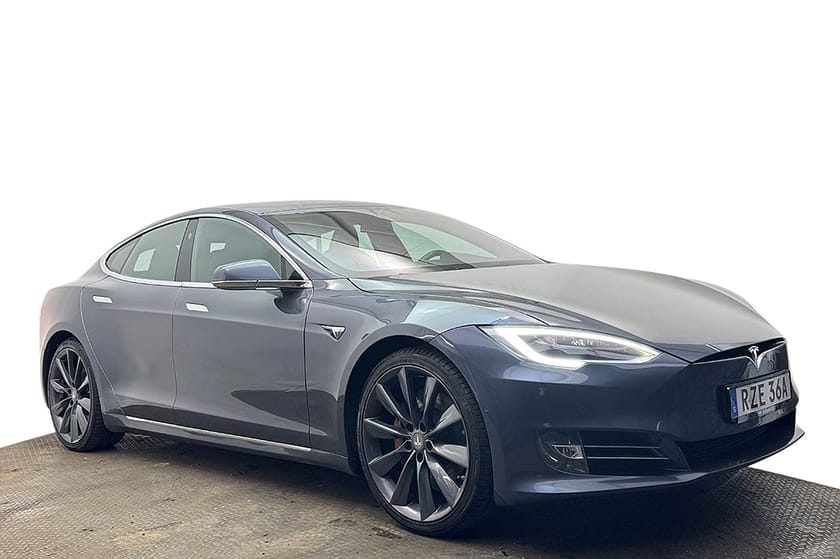 Bild 4 av Tesla Model S Performance Pano CCS Uppgr AdaptivLF SE SPEC 0-100 2.7s 761hk