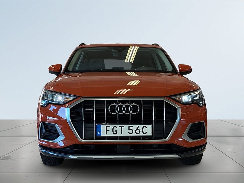 Bild 2 av Audi Q3 35 TDI quattro Proline Advanced MOMS Drag Dvärme P-sens S&V