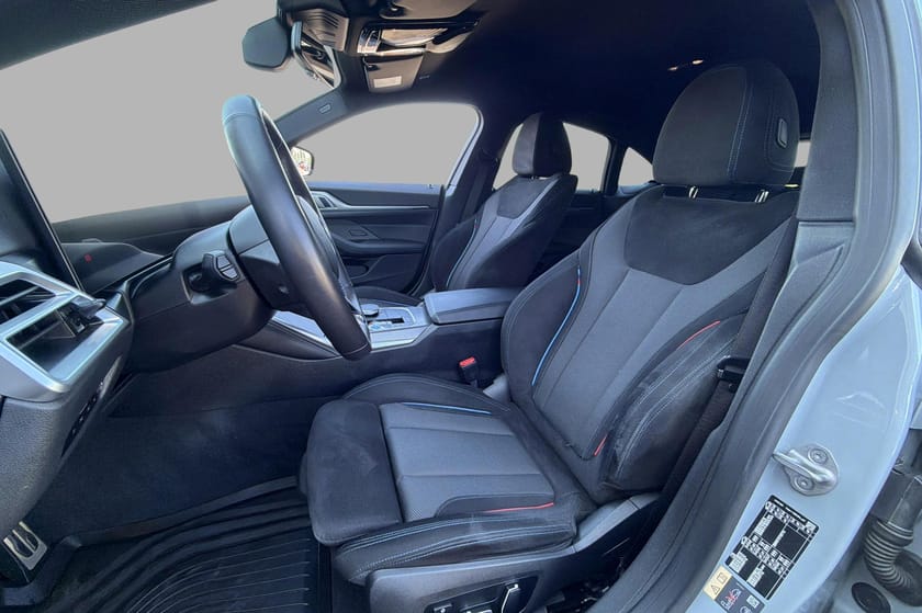 Bilde 2 av BMW i4 M50 xDrive Gran Coupé Fully Charged MSport, ACC, 360', Harman, HUD, 19''