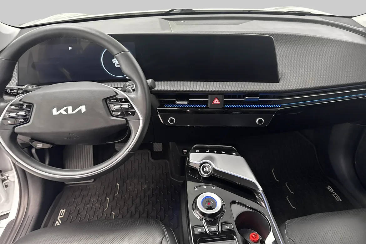 picture of a car
