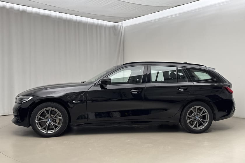 Bild 2 av BMW 330e xDrive Touring 330 Touring, G21 (292hk) Sport Line