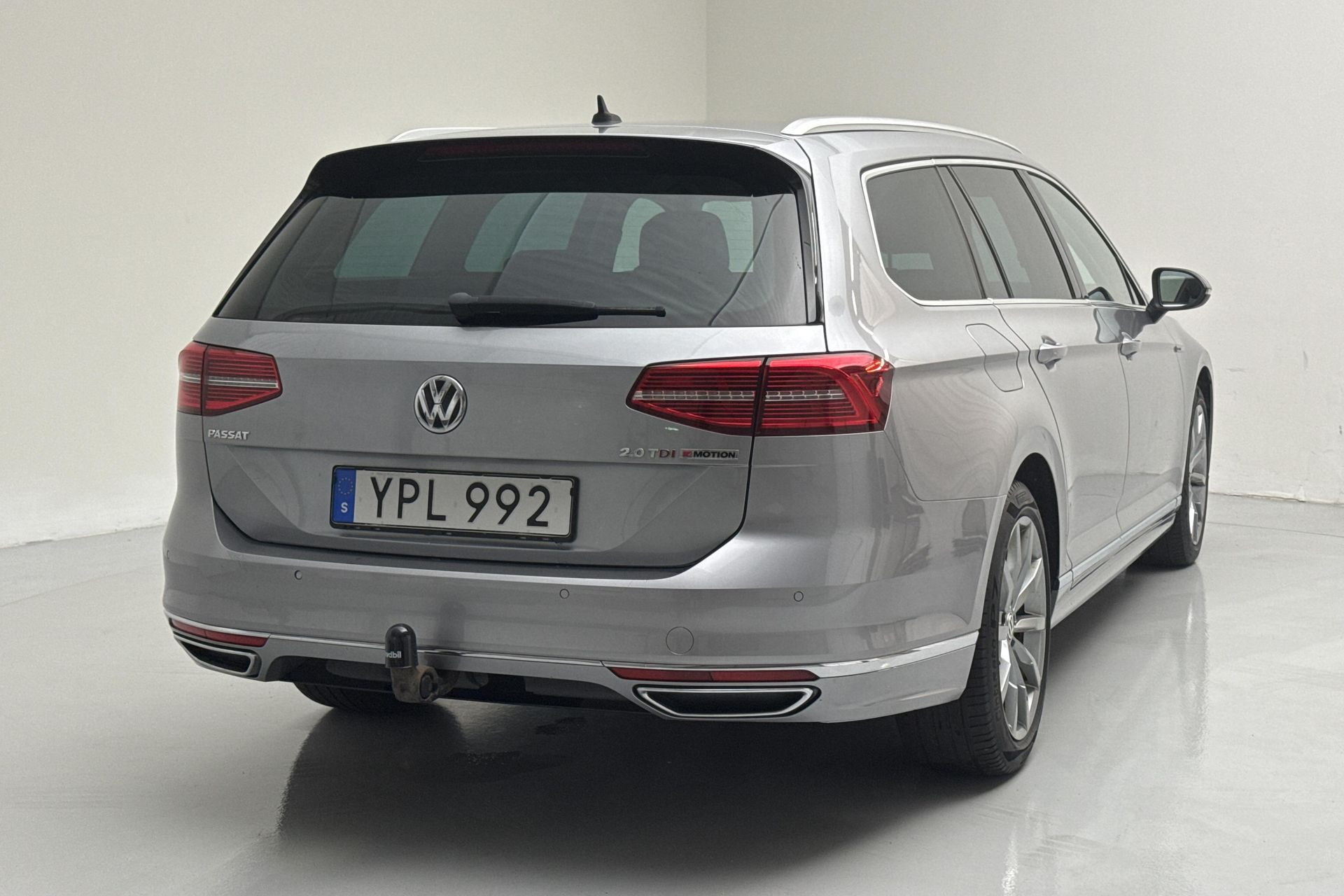 Volkswagen Passat 2018, kuva 3/10