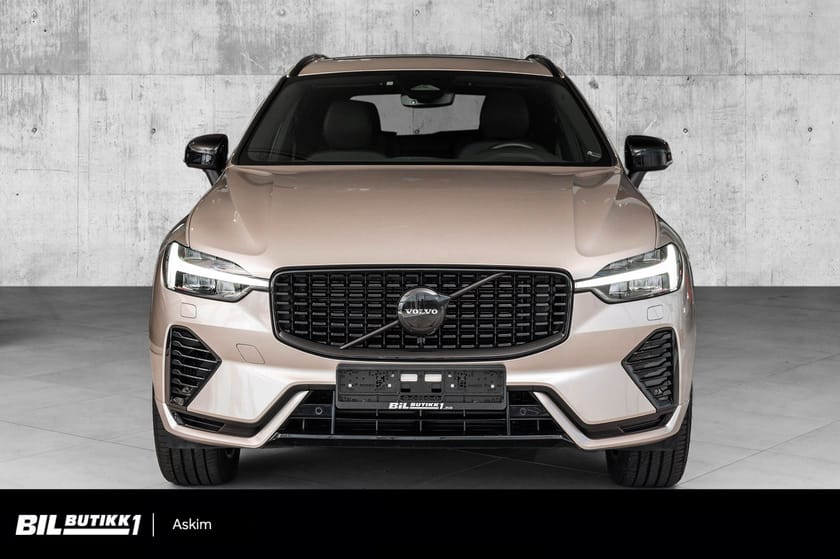 Bilde 3 av Volvo XC60 T6 Plus Dark, Pano, H&K, Nappa, Kamera, Krok +++