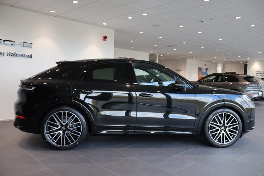 Bild 4 av Porsche Cayenne Coupé E-Hybrid 
