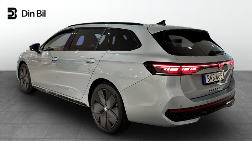 Bild 3 av Volkswagen Passat Variant eHybrid 272 DSG6 R-LINE