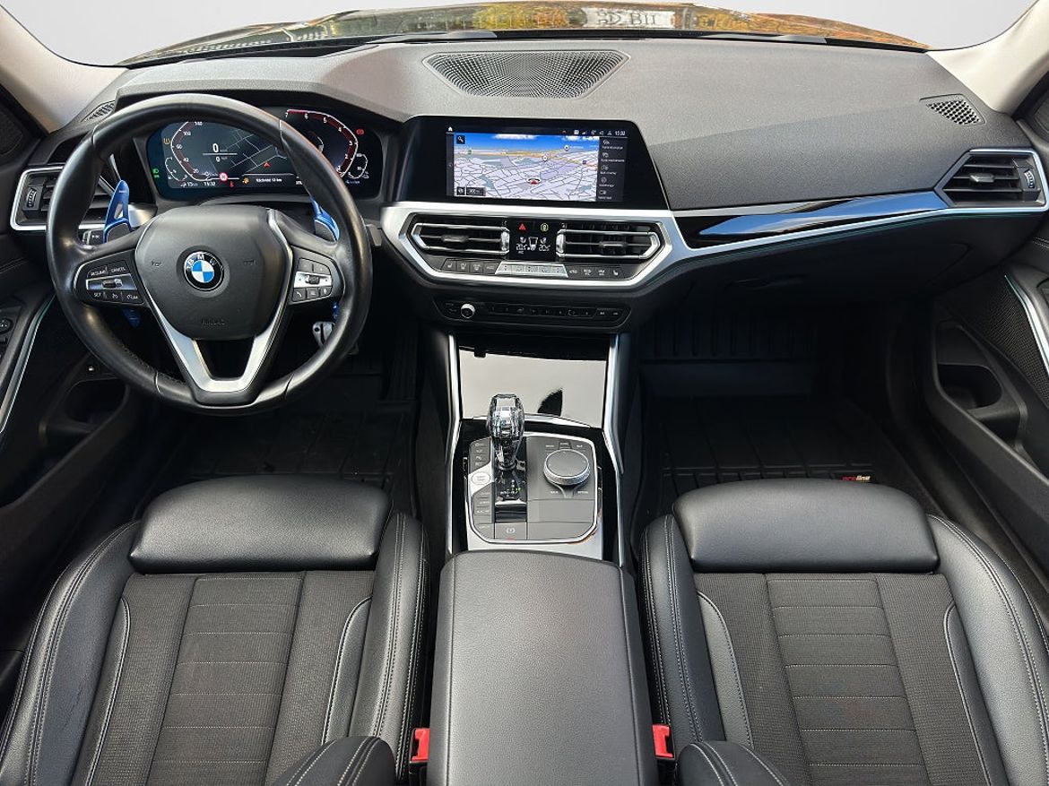 BMW 3-serie, bild 12 av 23