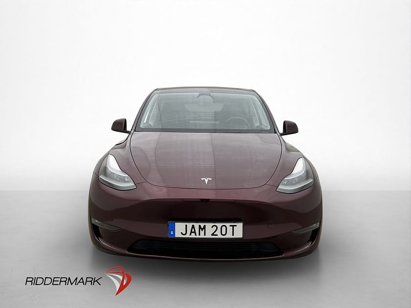 Bild 3 av Tesla Model Y Long Range AWD Dragkrok Svensksåld
