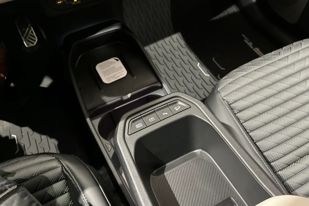 picture of a car