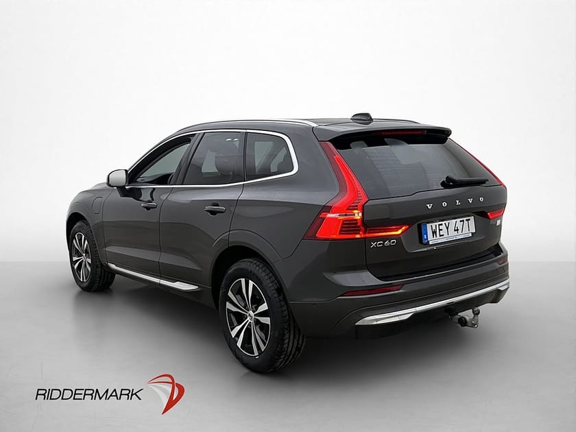 Bild 2 av Volvo XC60 Recharge T6 AWD VOC P-Värmare Pano 360° Drag Navi