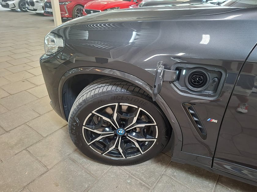 Bild 4 av BMW X3 xDrive30e Steptronic M Sport Navi|360 kamera