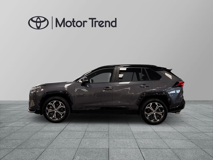 Bild 3 av Toyota RAV4 Plug-in Hybrid 2,5 LADDHYBRID AWD-I STYLE BI-TONE PREMIUMPAK