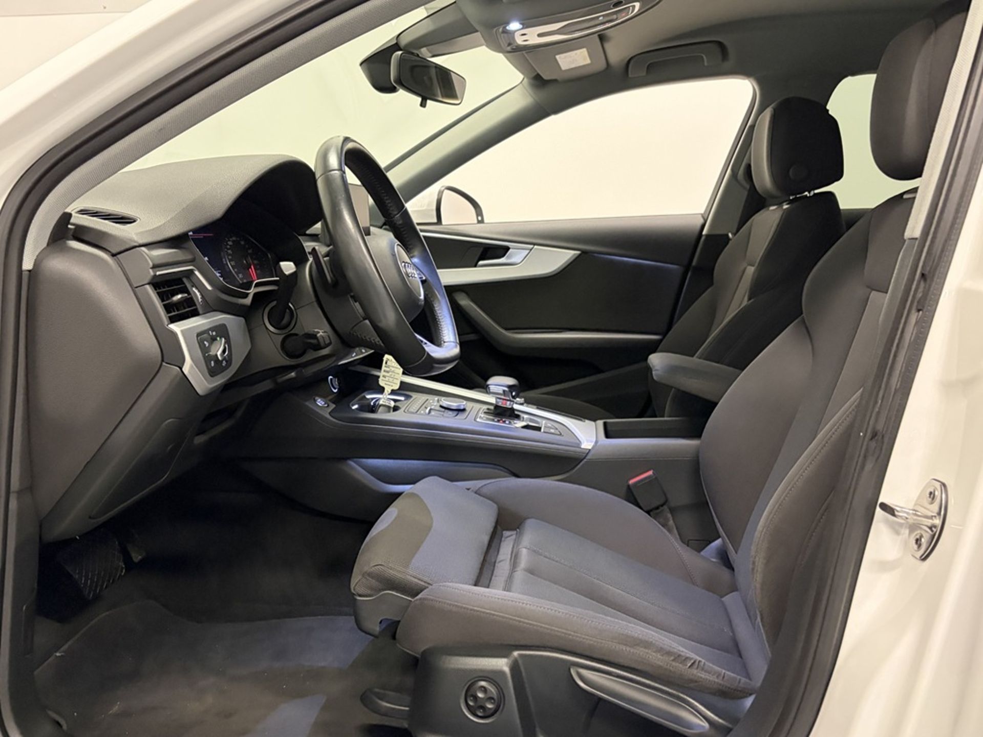Audi A4 allroad 2018, bild 7/10
