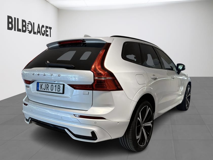 Bild 4 av Volvo XC60 Recharge T6 Ultimate Dark(DRAG/PANO/H&K)