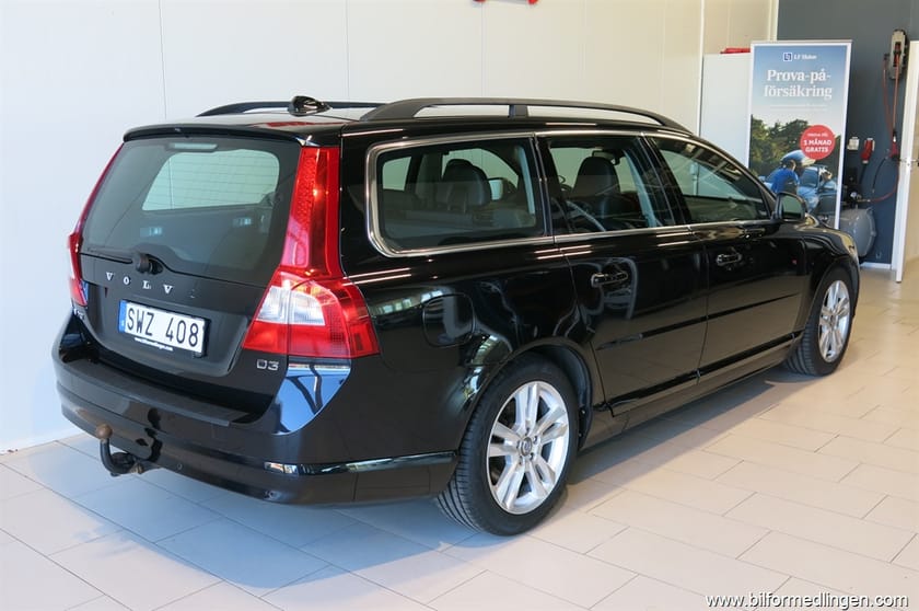Bild 4 av Volvo V70 II D3 136hk Aut. Momentum Skinn V-Hjul