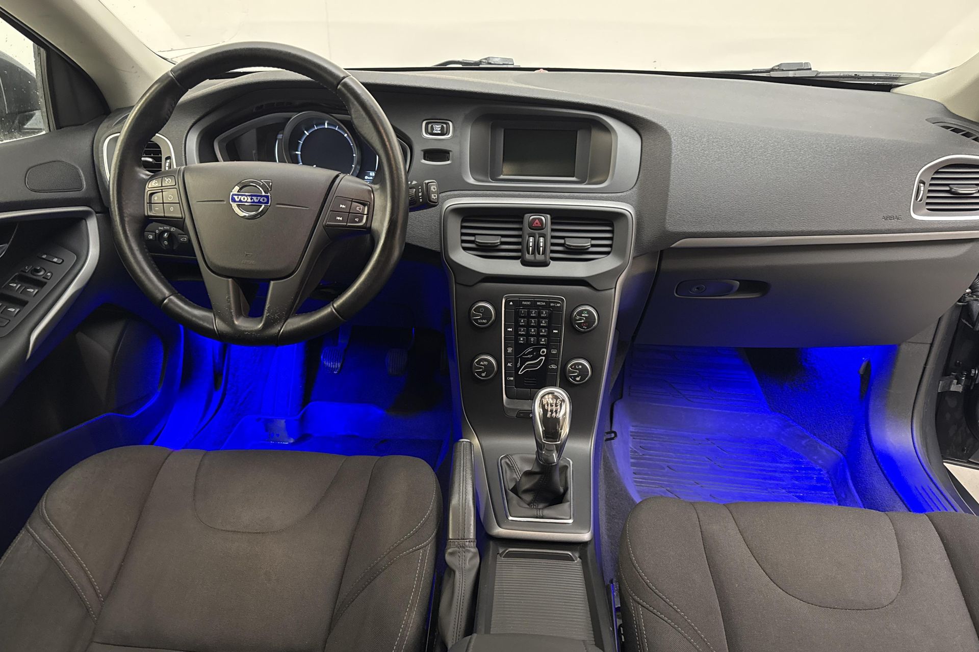 Volvo V40 D2 2013, photo 7/10