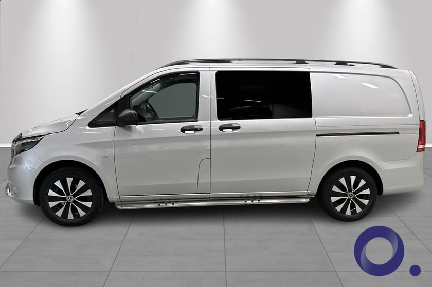 Bilde 2 av Mercedes-Benz Vito 119 CDI 4x4 3.0t V119 4MATIC | Webasto| Krok| Adaptiv cruise contr.