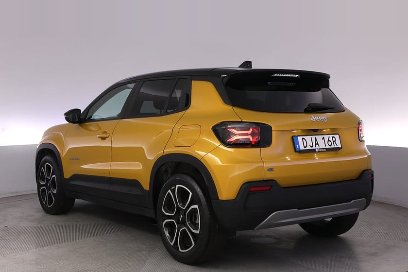 Bild 4 av Jeep Avenger Electric Summit Kamera Navi BLIS CarPlay