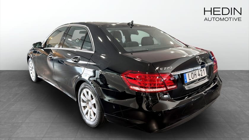 Bild 4 av Mercedes-Benz E 220 CDI BLUETEC SEDAN