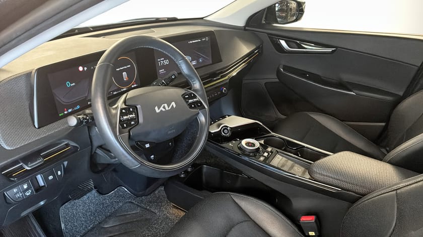 Bild 4 av Kia EV6 77,4 kWh RWD Plus 360° kamera Carplay GPS Skinn Keyless