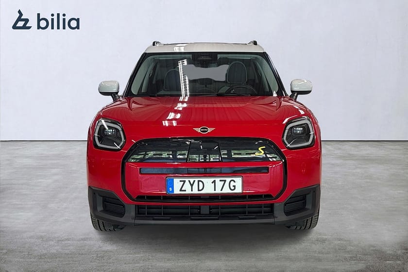 Bild 5 av MINI Countryman SE ALL4 / Panorama / Drag / Head-Up / Komfortöppning