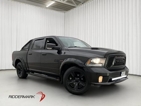 RAM 1500 Crew Cab Sport 5.7 4x4 Drag Luft Taklucka Alpine Skinn MOMS
