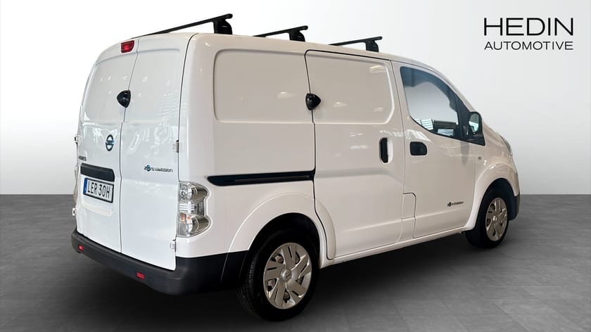 Bild 2 av Nissan e-NV200 Van Moms / Blackstonelås / Takräcken