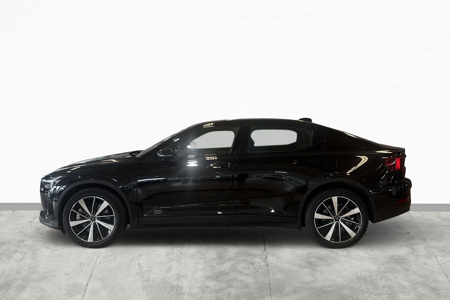 Polestar 2 231 л.с.
