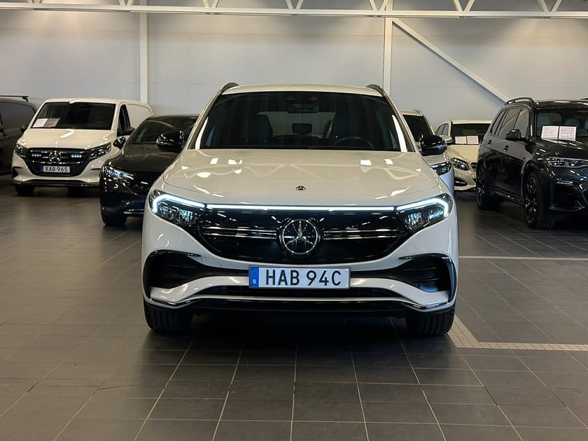 Bild 2 av Mercedes-Benz EQA 250 AMG Line Advanced Plus, Förarassistentpaket, Moms!