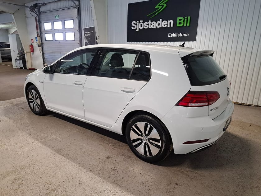 Bild 5 av Volkswagen e-Golf fr 3.95% Adaptiv Farth Ledljus GPS App Connect