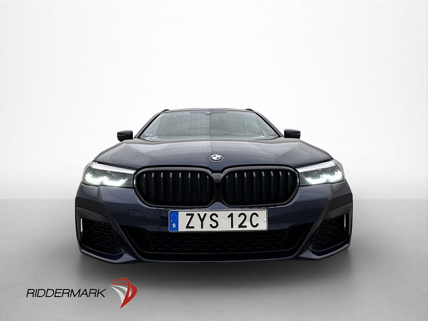 Bild 2 av BMW 530e xDrive Touring M Sport Läder Panorama Kamera CarPlay