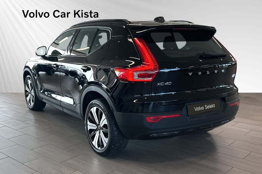 Bild 4 av Volvo XC40 Recharge Single Motor Core B-Kamera Carplay