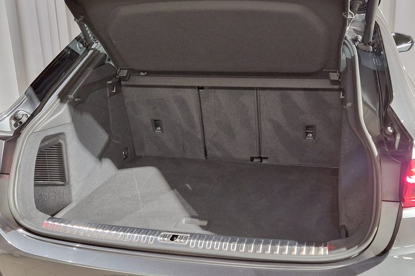 Bild 5 av Audi Q3 Sportback 45 TFSI e SB 1.4 eHybrid  S line | Drag | Matrix | P-kilmat