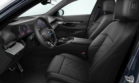 BMW 530e xDrive Touring Supercharged