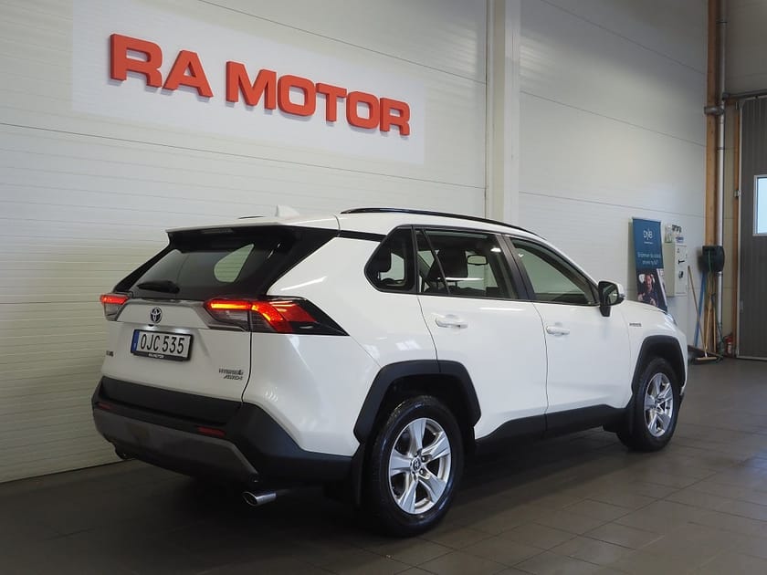 Bild 5 av Toyota RAV4 Hybrid AWD-i E-CVT 222hk Active Backkamera