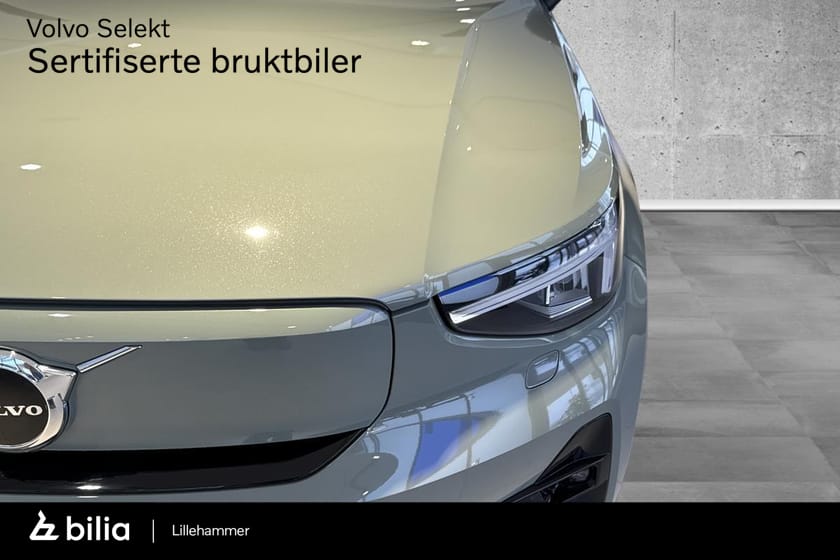 Bilde 5 av Volvo C40 Recharge Single Motor Plus - Hengerfeste, Glasstak